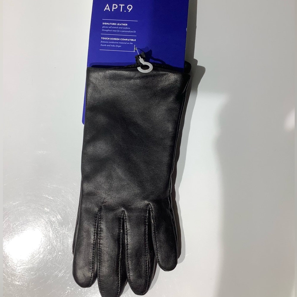 NWT Apt. 9 Leather Gloves Women’s Large 
Touch Screen Compatible